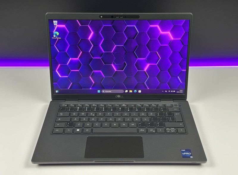 Dell Latitude 7330 – i7-1265U, 16GB RAM i ekran FHD 13,3. Kompaktowy laptop klasy premium do intensywnej pracy, podróży i zadań biznesowych (4).JPG