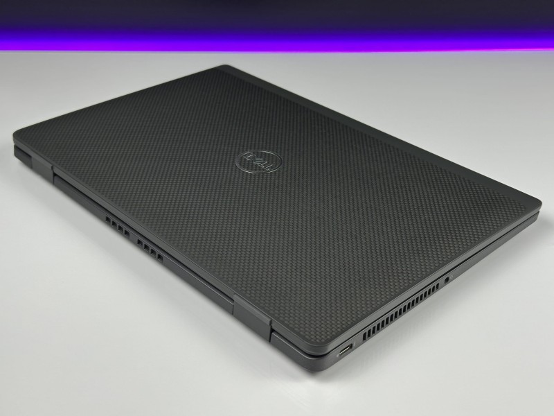 Dell Latitude 7330 – i7-1265U, 16GB RAM i ekran FHD 13,3. Kompaktowy laptop klasy premium do intensywnej pracy, podróży i zadań biznesowych (15).JPG