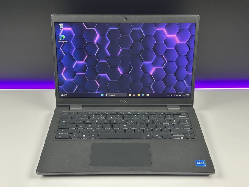 Dell Latitude 3420 – i5-1135G7 i ekran FHD 14. Biznesowy laptop do codziennej pracy z klawiaturą US i pełnym wsparciem polskich znaków (3).JPG