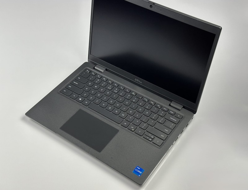 Dell Latitude 3420 – i5-1135G7 i ekran FHD 14. Biznesowy laptop do codziennej pracy z klawiaturą US i pełnym wsparciem polskich znaków (13).JPG