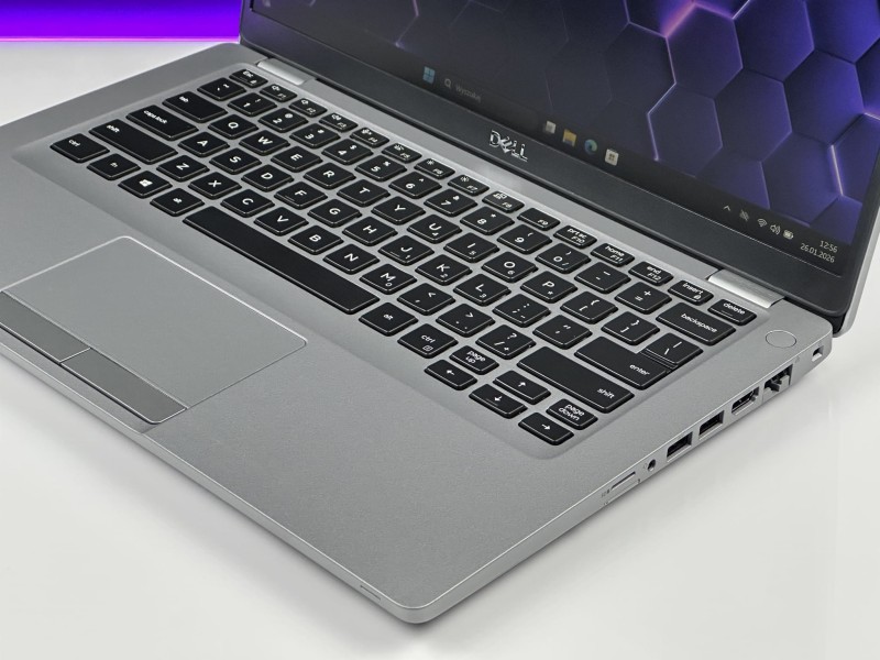 Dell Latitude 5411 – i5-10400H i ekran FHD 14. Mocna jednostka do intensywnej pracy, z klawiaturą US (PL QWERTY) zapewniającą komfort pisania (6).JPG