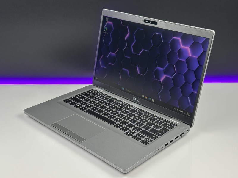 Dell Latitude 5411 – i5-10400H i ekran FHD 14. Mocna jednostka do intensywnej pracy, z klawiaturą US (PL QWERTY) zapewniającą komfort pisania (7).JPG