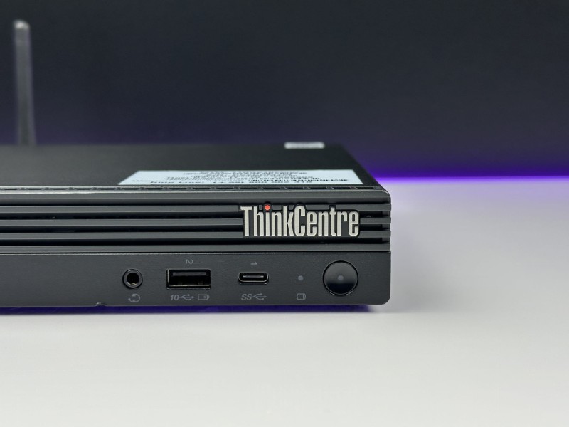 Lenovo ThinkCentre M80q Gen 1 Tiny z procesorem i3-10300T. Kompaktowy komputer stacjonarny do biura, pracy biurowej i stanowisk firmowych. Wi-Fi.  (3).JPG