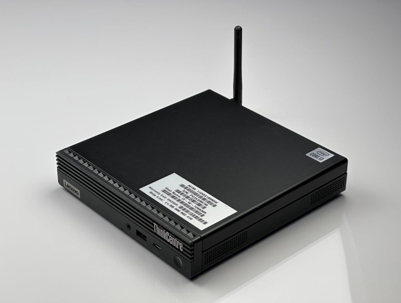 Lenovo ThinkCentre M80q Gen 1 Tiny z procesorem i3-10300T. Kompaktowy komputer stacjonarny do biura, pracy biurowej i stanowisk firmowych. Wi-Fi.  (7).JPG