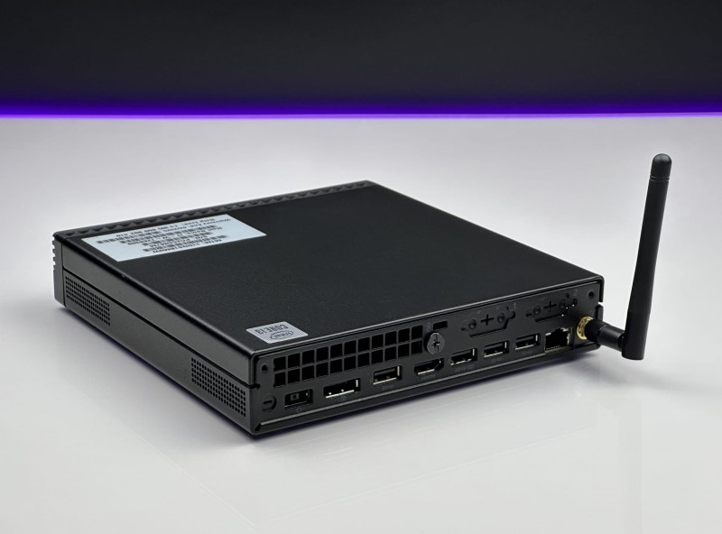 Lenovo ThinkCentre M80q Gen 1 Tiny z procesorem i3-10300T. Kompaktowy komputer stacjonarny do biura, pracy biurowej i stanowisk firmowych. Wi-Fi.  (12).JPG