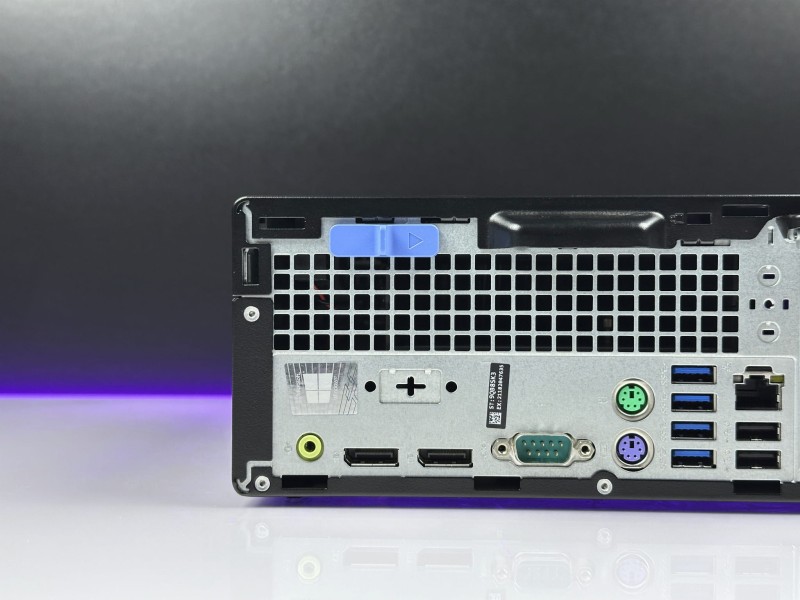 OptiPlex 7090 SFF z i7-10700, grafiką Intel UHD 630 i napędem DVD. Komputer stacjonarny do firm, systemów sprzedażowych, pracy biurowej.