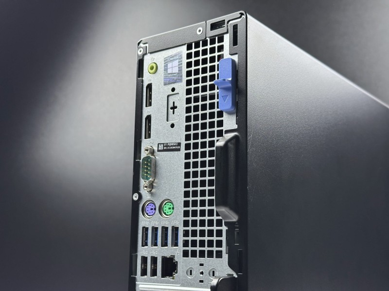 OptiPlex 7090 SFF z i7-10700, grafiką Intel UHD 630 i napędem DVD. Komputer stacjonarny do firm, systemów sprzedażowych, pracy biurowej.