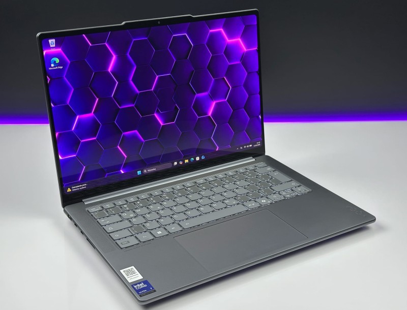 Lenovo Yoga Pro 7 14IAH10 z Ultra 7 255H, 32GB RAM i 1TB SSD. Dotykowy ekran 14,5” OLED 3K zapewnia wysoką jakość obrazu i wydajność (6).JPG