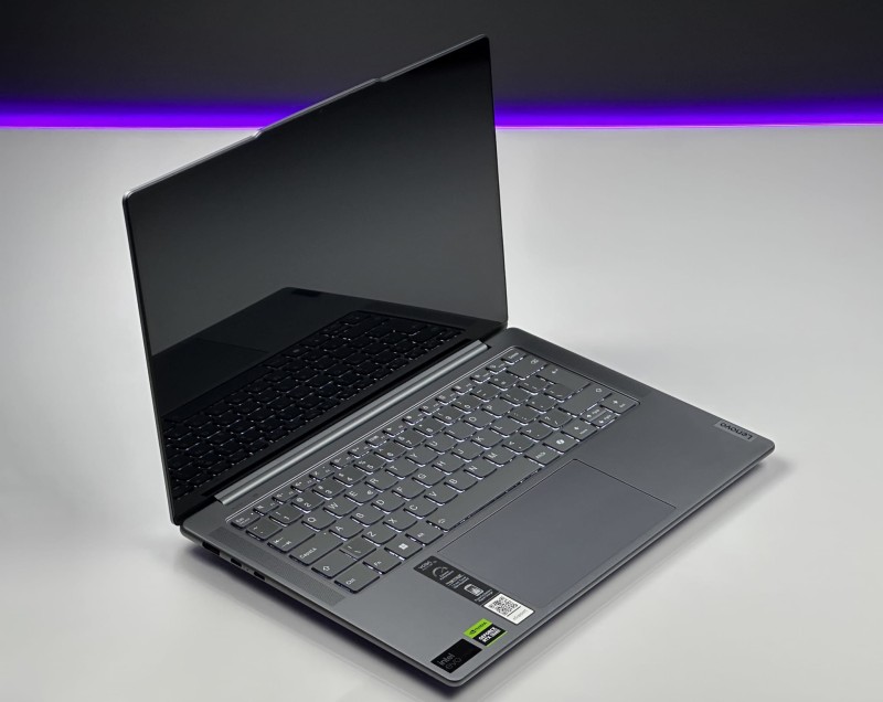 Yoga Pro 7 14IMH9 z Ultra 9 185H, RTX 4060. Dotykowy 14,5” OLED 3K 120Hz zapewnia płynność i moc do projektów kreatywnych oraz pracy 3D (17).JPG