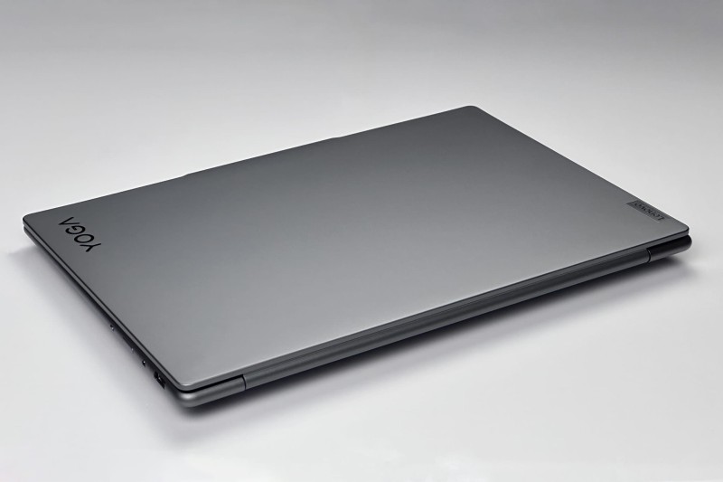 Yoga Pro 7 14IMH9 z Ultra 9 185H, RTX 4060. Dotykowy 14,5” OLED 3K 120Hz zapewnia płynność i moc do projektów kreatywnych oraz pracy 3D (18).JPG