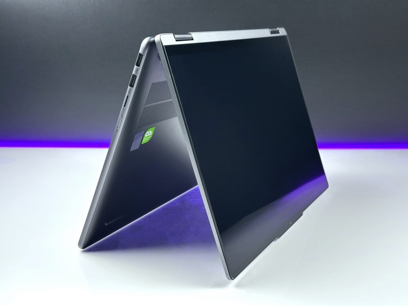 Yoga 7 2in1 16IML9 z Ultra 7 155U. Dotykowy ekran 16” FHD+ i zawias 360° zapewniają komfort pracy, tworzenia i rozrywki w trybie laptopa i tabletu (15).JPG