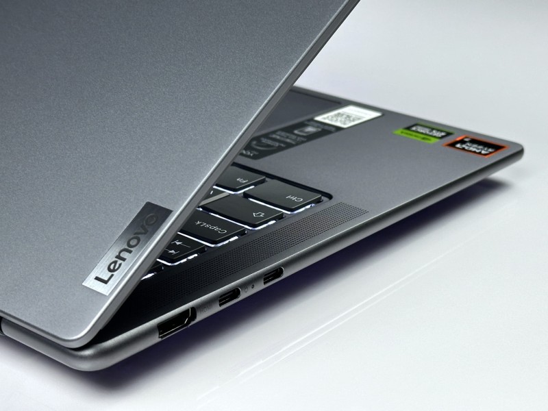 Lenovo Yoga Pro 7 14AHP9 z Ryzen 7 8845HS, RTX 3050. Ekran 14,5” 3K oraz obudowa Luna Grey łączą wydajność do projektów z eleganckim stylem (11).JPG Lenovo Yoga Pro 7 14AHP9 z Ryzen 7 8845HS, RTX 3050. Ekran 14,5” 3K oraz obudowa Luna Grey łączą wydajność do projektów z eleganckim stylem (11).JPG