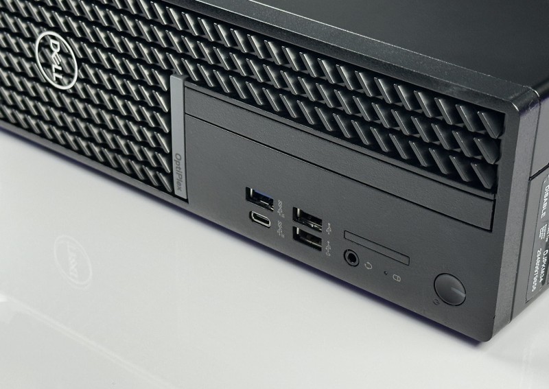 Dell OptiPlex Plus 7020 SFF – biznesowy komputer z i7-14700. Wysoka kultura pracy i wydajność nowej generacji w małej obudowie. Sprawdź! (4).JPG