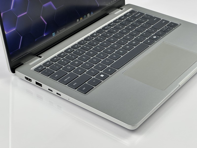 Dell Pro 14 Plus PB14255 Ryzen AI 7 350, 64GB RAM LPDDR5. Wydajny laptop 14” FHD+ do pracy biznesowej i nowoczesnych zastosowań AI (8).JPG