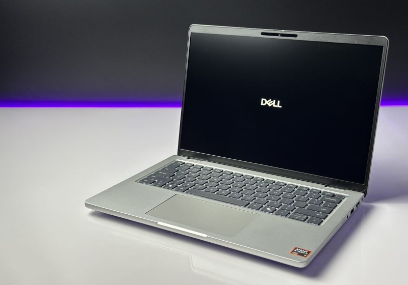 Dell Pro 14 Plus PB14255 Ryzen AI 7 350, 64GB RAM LPDDR5. Wydajny laptop 14” FHD+ do pracy biznesowej i nowoczesnych zastosowań AI (13).JPG Dell Pro 14 Plus PB14255 Ryzen AI 7 350, 64GB RAM LPDDR5. Wydajny laptop 14” FHD+ do pracy biznesowej i nowoczesnych zastosowań AI (13).JPG