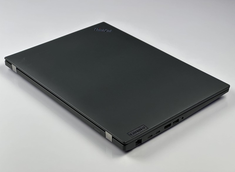 Lenovo ThinkPad T16 Gen 1 z i7-1270P i dotykowym ekranem 16” FHD+. Wydajny laptop biznesowy z dużą przestrzenią roboczą do pracy i multitaskingu (16).JPG