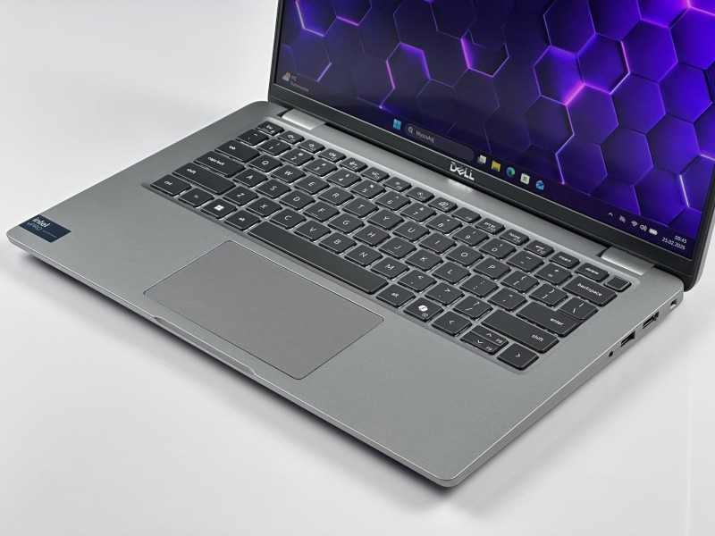 Dell Latitude 5450 z Ultra 5 135U i dotykowym ekranem 14” FHD. Wydajny laptop biznesowy do pracy biurowej, zdalnej i mobilnej (12).JPG