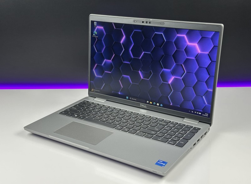 DELL Precision 3571 i5-12600H z dedykowaną kartą T600 (4GB). Laptop 15,6” FHD dotykowy - do projektowania, analiz i wymagających aplikacji.