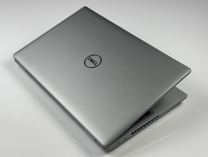 DELL Precision 3571 i5-12600H z dedykowaną kartą T600 (4GB). Laptop 15,6” FHD dotykowy - do projektowania, analiz i wymagających aplikacji.