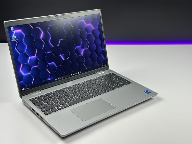 DELL Precision 3571 i5-12600H z dedykowaną kartą T600 (4GB). Laptop 15,6” FHD dotykowy - do projektowania, analiz i wymagających aplikacji (13).JPG DELL Precision 3571 i5-12600H z dedykowaną kartą T600 (4GB). Laptop 15,6” FHD dotykowy - do projektowania, analiz i wymagających aplikacji (13).JPG