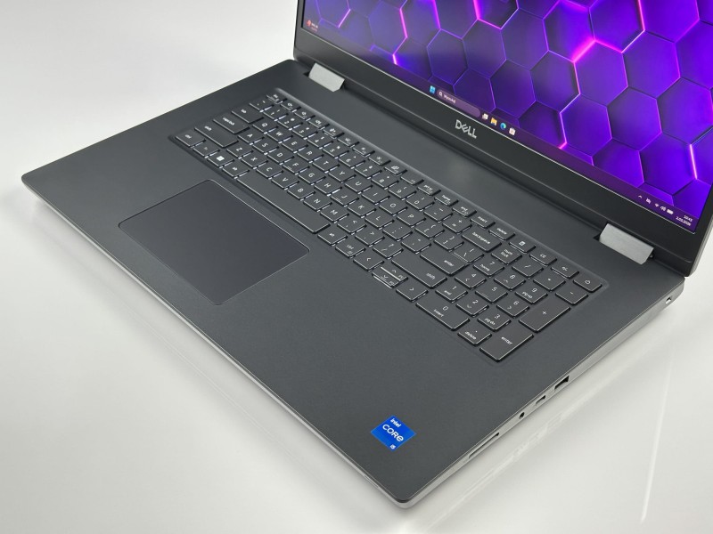 Dell Precision 7770 z i5-12600HX i RTX A3000. Duży ekran 17,3” FHD i pamięć CAMM zapewniają wydajność do CAD, 3D i projektów inżynierskich (11).JPG