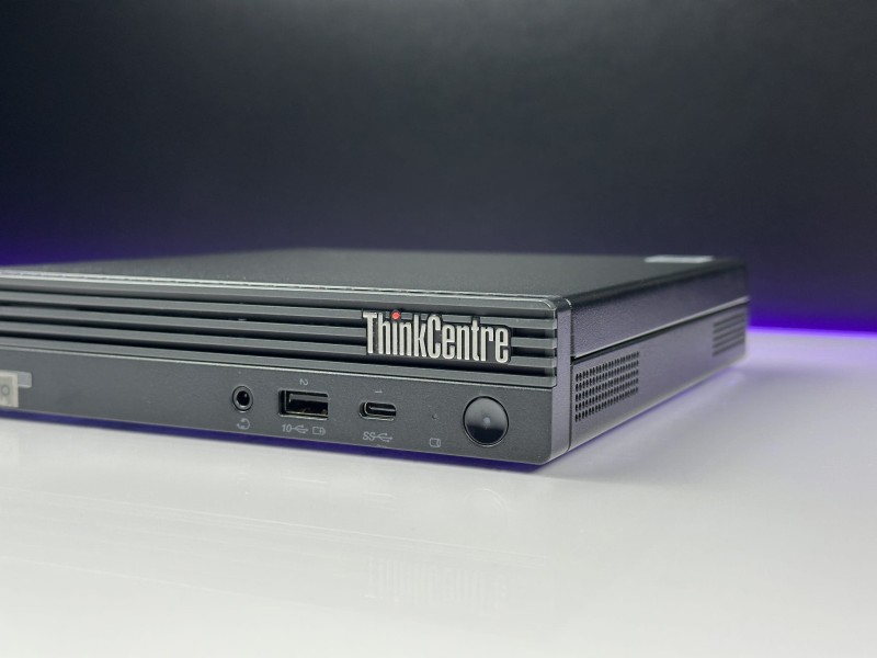 Lenovo ThinkCentre M70q Gen 1 z i5-10400T i grafiką Intel UHD 630. Kompaktowy mini PC do biura i pracy firmowej, w zestawie zasilacz 65W i kabel (2).JPG
