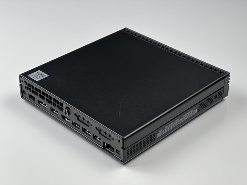 Lenovo ThinkCentre M70q Gen 1 z i5-10400T i grafiką Intel UHD 630. Kompaktowy mini PC do biura i pracy firmowej, w zestawie zasilacz 65W i kabel (7).JPG