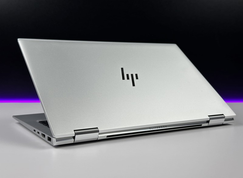 HP EliteBook x360 1030 G8 z i5-1145G7, 16GB RAM, dotykowym ekranem FHD i modemem LTE – mobilność, styl i pełna funkcjonalność.
