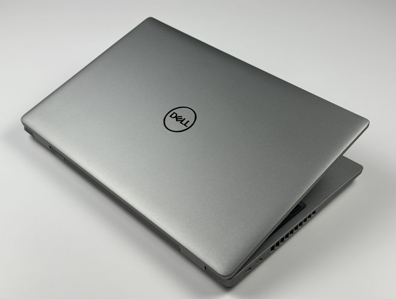 Latitude 5531 – i7-12800H i matryca FHD 15,6. Wydajny laptop biznesowy do pracy analitycznej, projektowej i zaawansowanych zadań biurowych (8).JPG