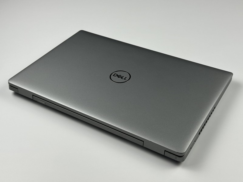 Latitude 5531 – i7-12800H i matryca FHD 15,6. Wydajny laptop biznesowy do pracy analitycznej, projektowej i zaawansowanych zadań biurowych (13).JPG