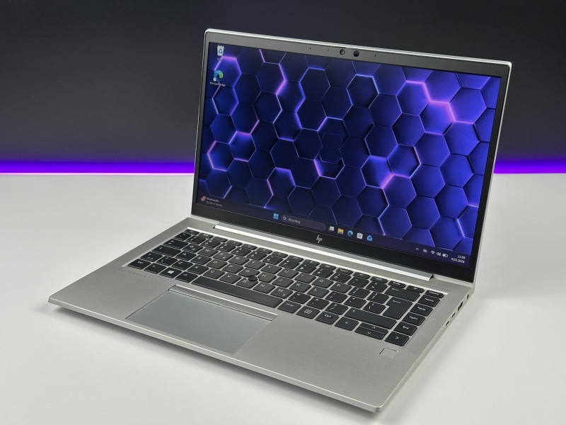 HP EliteBook 845 G8 z Ryzen 5 5650U i dotykowym ekranem 14” FHD. Biznesowy laptop z matową matrycą zapewnia komfort pracy w biurze i w podróży.