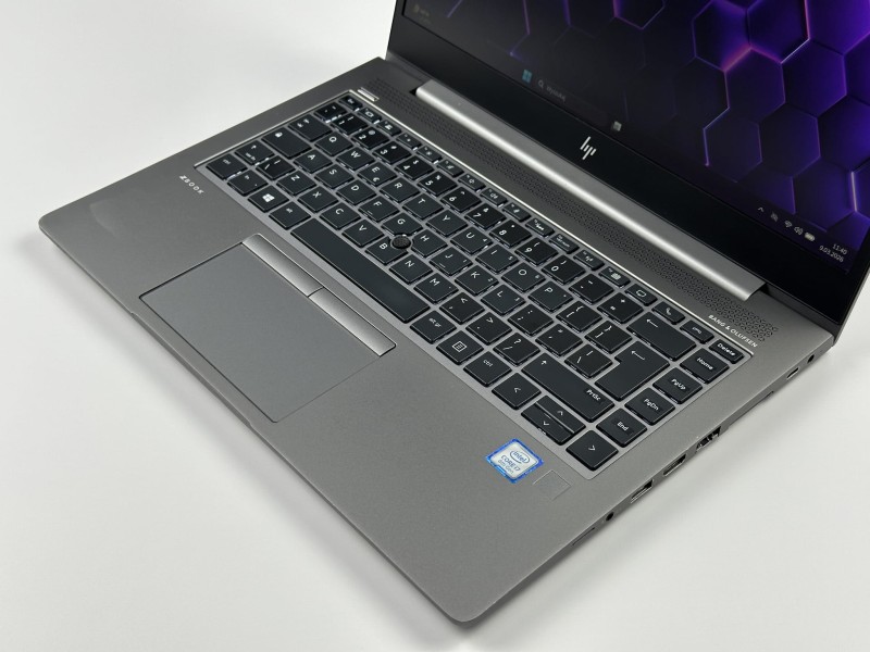 HP ZBook 14u G6 z i7-8665U i Radeon Pro WX 3200 4GB. Ekran 14” FHD z funkcją Sure View zapewnia prywatność i wydajność do pracy projektowej (10).JPG