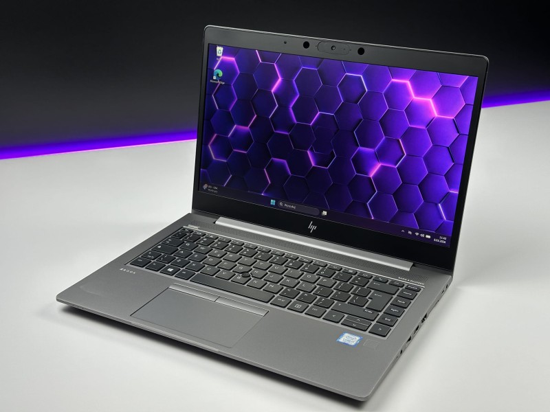 HP ZBook 14u G6 z i7-8665U i Radeon Pro WX 3200 4GB. Ekran 14” FHD z funkcją Sure View zapewnia prywatność i wydajność do pracy projektowej (13).JPG