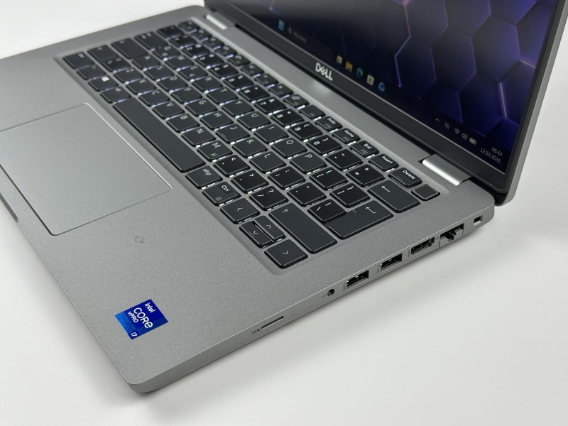 Dell Latitude 5421 – i7-11850H i matryca FHD. Wydajność klasy premium w eleganckiej formie, stworzona dla wymagających profesjonalistów.  (6).JPG