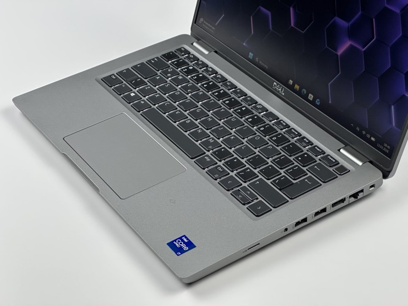 Dell Latitude 5421 – i7-11850H i matryca FHD. Wydajność klasy premium w eleganckiej formie, stworzona dla wymagających profesjonalistów.  (12).JPG