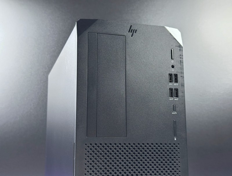 HP Z2 Tower G8 Workstation z i9-11900K, 32 GB RAM, 1 TB SSD i RTX 3080 to wydajna stacja robocza do 3D, projektowania i pracy profesjonalnej (2).JPG