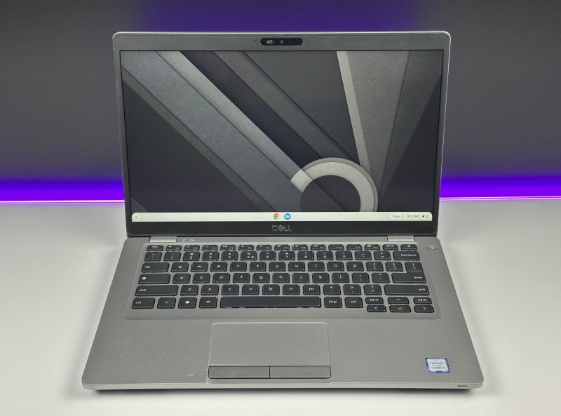 Latitude 5400 Chromebook i5, 16GB RAM i 256GB SSD. Dotykowy 14” FHD oraz modem LTE czynią go idealnym do pracy w chmurze i mobilnego biura.