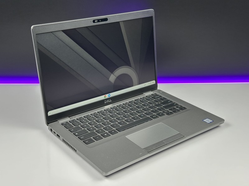 Latitude 5400 Chromebook i5, 16GB RAM i 256GB SSD. Dotykowy 14” FHD oraz modem LTE czynią go idealnym do pracy w chmurze i mobilnego biura.