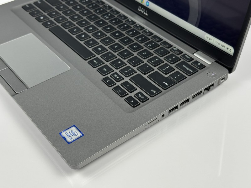 Latitude 5400 Chromebook i5, 16GB RAM i 256GB SSD. Dotykowy 14” FHD oraz modem LTE czynią go idealnym do pracy w chmurze i mobilnego biura.