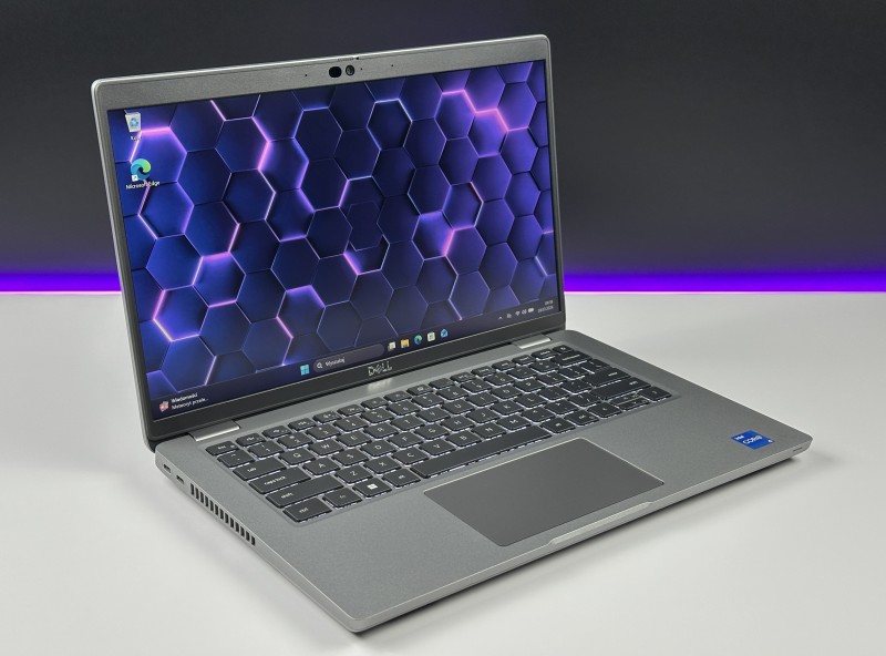 Dell Latitude 5431 z i5-1250P i FHD – nowoczesny laptop biznesowy, który łączy wysoką wydajność z mobilnością, idealny do codziennej pracy i podróży.