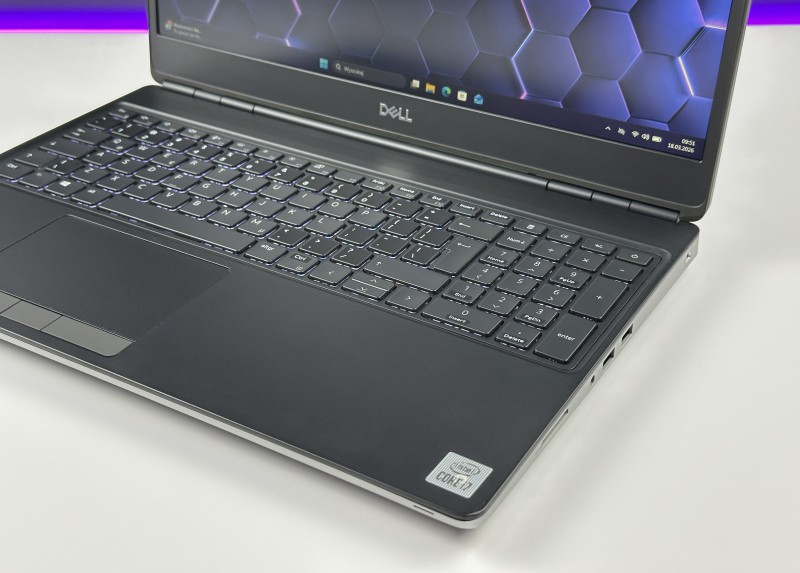 Dell Precision 7550 i7-10850H, 15.6", RTX 3000 – wydajna mobilna stacja robocza do CAD, 3D, renderingu, grafiki, inżynierii i profesjonalnych zadań.