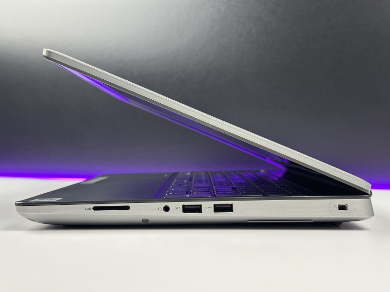 Dell Precision 7550 i7-10850H, 15.6", RTX 3000 – wydajna mobilna stacja robocza do CAD, 3D, renderingu, grafiki, inżynierii i profesjonalnych zadań.