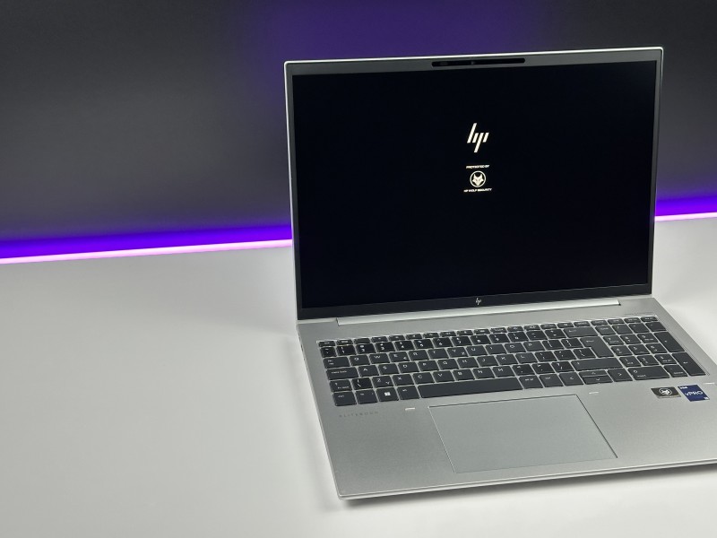 HP EliteBook 860 G9 i5-1245U, 16" FHD+ (1920x1200) – wydajny laptop biznesowy do pracy biurowej, mobilnej i wielozadaniowej. HP EliteBook 860 G9 i5-1245U, 16" FHD+ (1920x1200) – wydajny laptop biznesowy do pracy biurowej, mobilnej i wielozadaniowej.