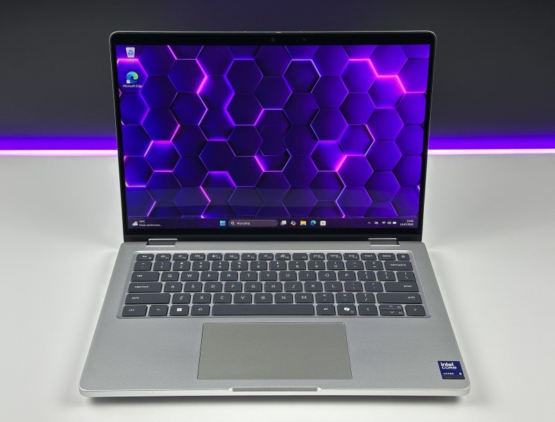 Dell Pro 14 Plus PB14250 2in1 Ultra 5 236V, 16GB LPDDR5, 14" FHD+ dotyk – nowoczesny laptop biznesowy 2w1 do pracy mobilnej i wielozadaniowej.