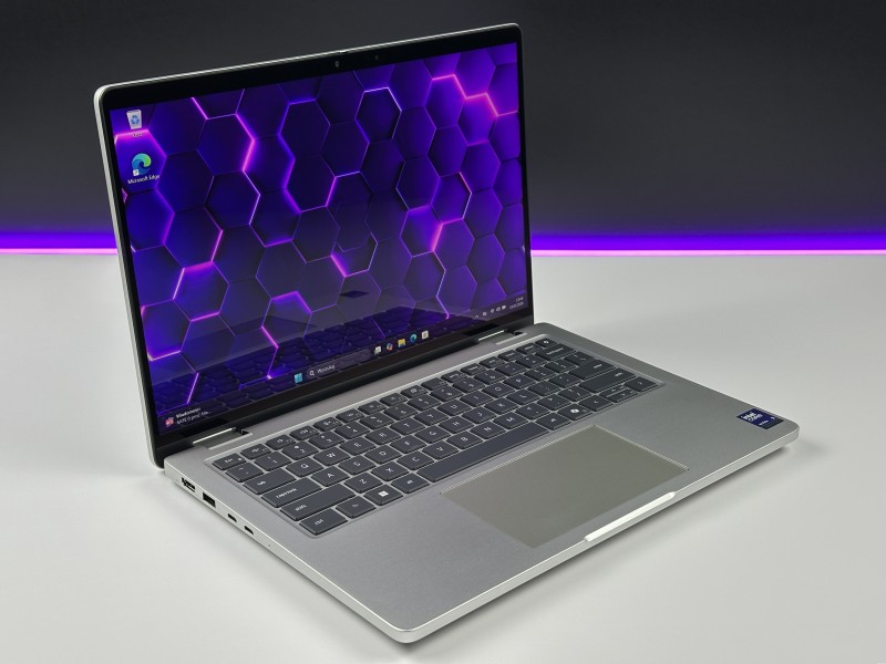 Dell Pro 14 Plus PB14250 2in1 Ultra 5 236V, 16GB LPDDR5, 14" FHD+ dotyk – nowoczesny laptop biznesowy 2w1 do pracy mobilnej i wielozadaniowej.