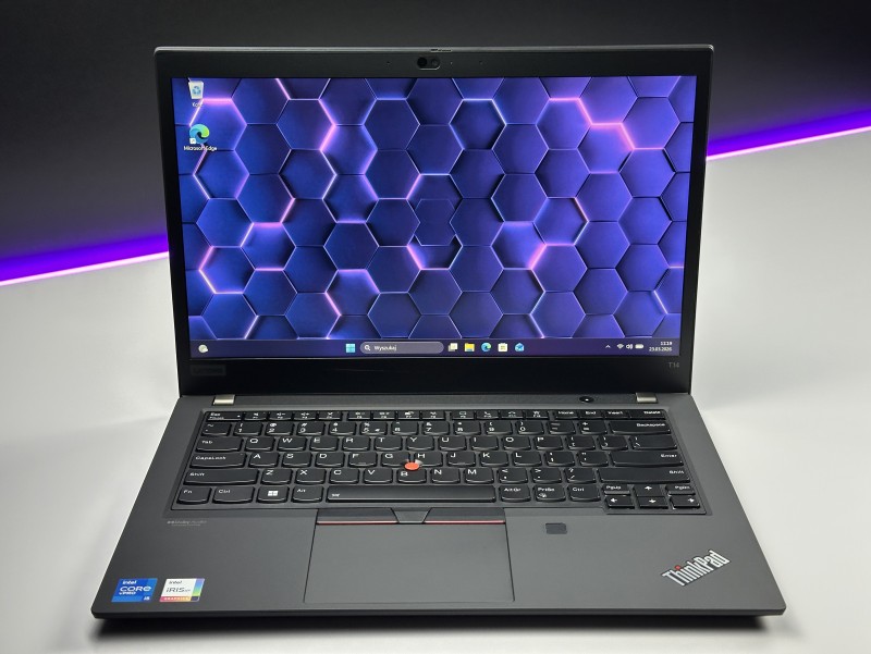Lenovo ThinkPad T14 Gen 2 i5-1145G7, 14" FHD – biznesowy laptop do pracy mobilnej z klawiaturą US i obsługą polskich znaków.