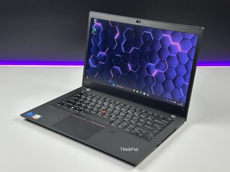 Lenovo ThinkPad T14 Gen 2 i5-1145G7, 14" FHD – biznesowy laptop do pracy mobilnej z klawiaturą US i obsługą polskich znaków.