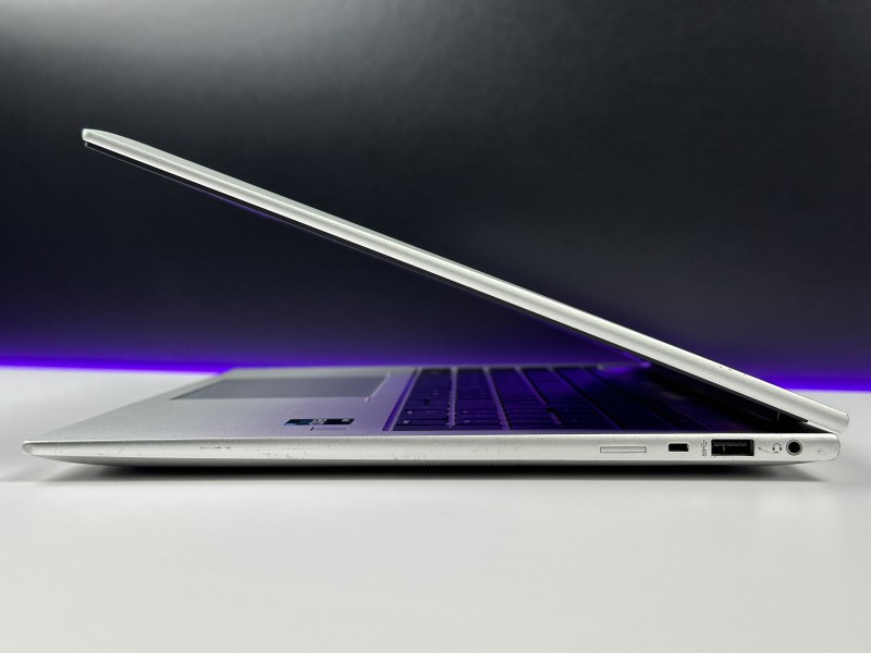 HP EliteBook 860 G9 i7-1270P, 16" FHD+ Sure View – biznesowy laptop z filtrem prywatności, idealny do pracy mobilnej i wrażliwych danych.