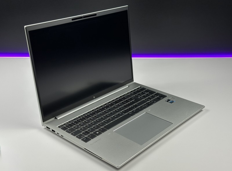 HP EliteBook 860 G9 i7-1270P, 16" FHD+ Sure View – biznesowy laptop z filtrem prywatności, idealny do pracy mobilnej i wrażliwych danych. HP EliteBook 860 G9 i7-1270P, 16" FHD+ Sure View – biznesowy laptop z filtrem prywatności, idealny do pracy mobilnej i wrażliwych danych.