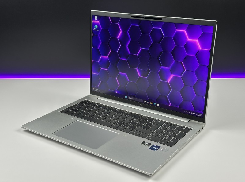 HP EliteBook 860 G9 i5-1245U, 16" FHD+ (1920x1200) – wydajny laptop biznesowy do pracy biurowej, mobilnej i wielozadaniowej.